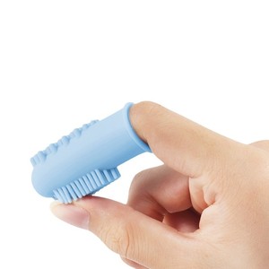 Brosse à dents pour chien en silicone souple 2-en-1 écologique pour le nettoyage des animaux de compagnie et le toilettage des chiens - Product Image 6
