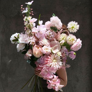 Centrotavola di Rose e Tulipani Artificiali in Seta <span class=keywords><strong>Rosa</strong></span> Realistica per Composizioni Floreali Matrimoniali all'Ingrosso - Product Image 2