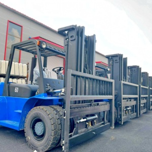 Carretilla elevadora diésel Camión industrial de 4 toneladas Almacén de servicio pesado Elevador Motor Potencia China - Product Image 2