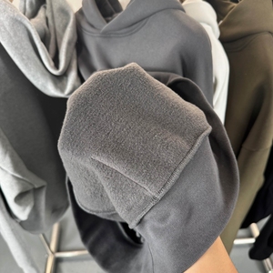 Sang Trọng 500gsm Heavyweight Lông Cừu Quá Khổ Trống Unisex Thời Trang Dạo Phố Áo Thun Tùy Chỉnh Phun In Thêu Mùa Đông Áo - Product Image 3