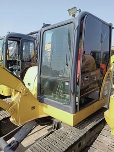 Mini-excavatrice Komatsu Pc56 d'occasion en excellent état Modèle 2022 Capacité de la cuvette de 0,2 m Moteur de 36,4 kW Poids en service de 6100 kg - Product Image 5