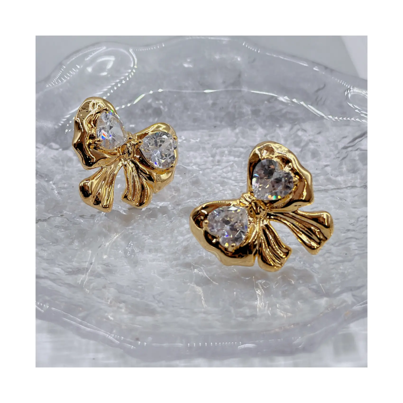 Amazon Venta caliente arco y flecha mariposa Micro insertar grandes pendientes de diamantes con 18K chapado en oro pendientes de joyería para las mujeres de lujo