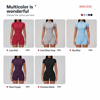 Combinaison de yoga personnalisée pour femme, manches courtes, demi-zip, body de sport, coutures 3D, coussinets amovibles, tenue de fitness pour la gym