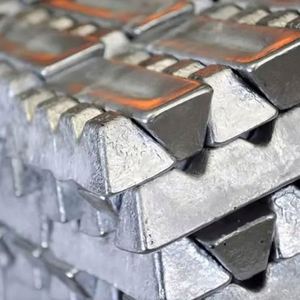 A7 lingot d'aluminium 99.7 prix bon marché haute pureté 99.99% A8 A9 lingots d'alliages d'aluminium - Product Image 3