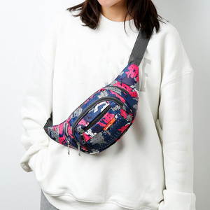 Logo personnalisé femmes fermeture éclair poitrine <span class=keywords><strong>sac</strong></span> femme <span class=keywords><strong>banane</strong></span> <span class=keywords><strong>sac</strong></span> pochette d'argent <span class=keywords><strong>sac</strong></span> <span class=keywords><strong>banane</strong></span> voyage <span class=keywords><strong>sac</strong></span> à bandoulière multicouche taille <span class=keywords><strong>sac</strong></span> - Product Image 3