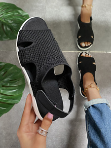 Classic Ladies Soft Leather Casual Flat <strong>Slide</strong> for 2024 Female Summer Slipper Sandal <strong>Designer</strong> Women Leather Slipper Wholesale - Product Image 5