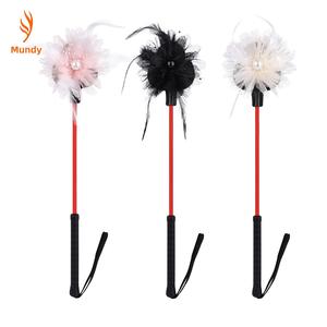 Fouet <span class=keywords><strong>en</strong></span> cuir pour jeux coquins, plumeau de chatouilleurs, fouet SM, pagaie à frapper avec plumes, claquettes à main, produit sexuel - Product Image 4