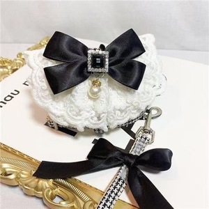 Arnés y Correa para Gatos Pequeños, Encaje Negro con Joyas, Correa de Pecho Estilo Hepburn, Accesorio para Pasear - Product Image 1