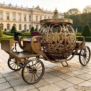 Carruaje eléctrico de lujo con forma de calabaza, esfera dorada hueca, decoración floral y corona en la parte superior para el transporte de la novia en bodas de lujo. - Product Image 1