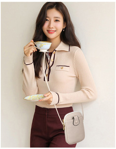 Bolso Bandolera Pequeño de Cuero PU Suave para Mujer, Mini Bolso de Hombro con Ranuras para Tarjetas de Crédito - Product Image 2