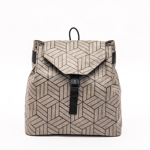 Sac à dos simple et tendance, écologique, grande capacité, motif diamant géométrique - Product Image 1
