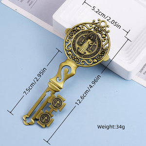 Colgante Metálico con Forma de Llave de <span class=keywords><strong>San</strong></span> <span class=keywords><strong>Benito</strong></span>, Utensilios Religiosos, Decoración de Pared, Adorno para Coche, Regalo Católico - Product Image 5