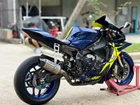 Moto sportive R1 1000cc, livery personnalisée Rossi n°46, carénage en carbone premium, Superbike prête pour la piste, vente en gros