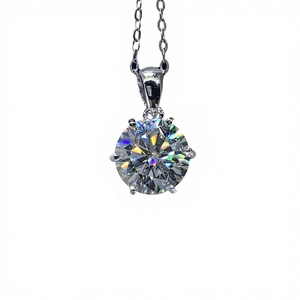 Collier pendentif en argent 925 plaqué platine, avec moissanite originale de 5 carats, taille brillant, couleur D, étincelante, et chaîne motif vague d'eau - Product Image 4