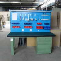 Table de travail en fer avec panneau perforé, armoire en acier inoxydable personnalisée OEM