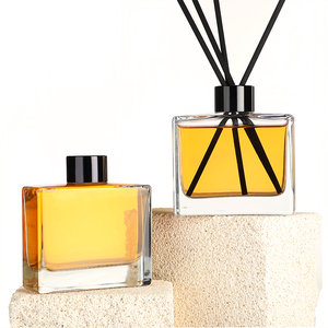 Wholesale Home Fragrance Empty Square Aromatherapy Glass <strong>Bottle</strong> 100ml <strong>Reed</strong> <strong>Diffuser</strong> <strong>Bottle</strong> With Screw Lid - Product Image 4