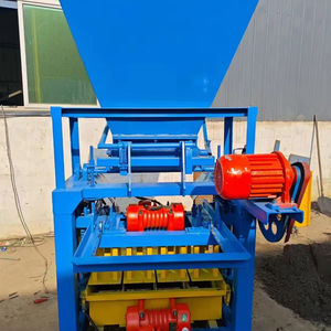 เครื่องผลิตอิฐดินเหนียวคอนกรีตบล็อกเครื่องยนต์ขนาดเล็กแบบมืออาชีพ - Product Image 1
