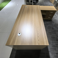 Ensemble de mobilier de bureau Bureau Boss Bureau de direction MFC moderne Poste de travail en bois en L
