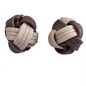 Wholesale Durable Braided Cleaning Ball <strong>with</strong> Bite-Resistant Pet Chew Design Pet Treats for All <strong>Breeds</strong> - Product Image 1