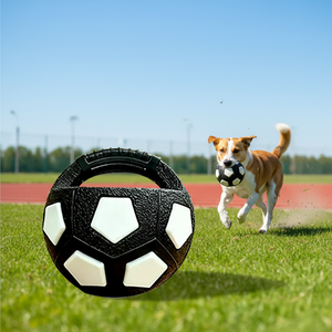 Dayanıklı Lateks Evcil Hayvan Futbol Topu Oyuncağı, Saplı Ses Çıkaran İnteraktif Köpek Oyuncağı, Çiğneme, Getirme ve Açık Hava Eğitimi için - Product Image 1