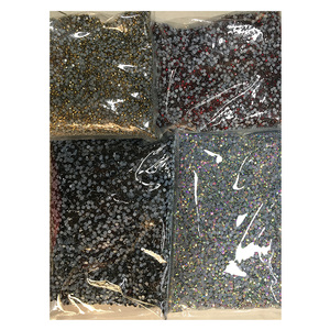 Piedras <span class=keywords><strong>de</strong></span> Estrás Termoadhesivas <span class=keywords><strong>DMC</strong></span> al por Mayor para Ropa y Calzado - Product Image 5