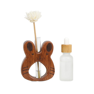 Solid Wood Rabbit Reed <b>Diffuser</b> Sapele Wood Base Aromatherapy Essential Oil Holder Craft Ornament For Living <b>Room</b> And Dining - Product Image 5