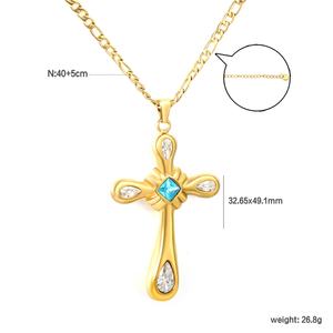 Collier pendentif croix classique en acier inoxydable plaqué or PVD 18 carats, serti de zircon, pour femmes et filles - Product Image 2