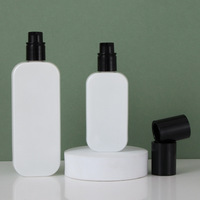 Vente en gros de pots en verre blanc vides pour crème avec couvercle noir, contenants cosmétiques rechargeables, emballage personnalisé avec logo