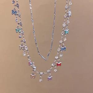 Collier en argent pour femmes sans allergie Collier en argent mince et brillant Dopamine Petit pendentif papillon en cristal coloré - Product Image 4