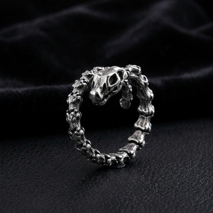 Bague unisexe en acier inoxydable de style rétro avec motif serpentine viking - Product Image 1