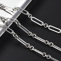 Colliers, bracelets et ras-de-cou minimalistes en acier inoxydable plaqué or 18 carats avec maillons à anneaux fins et fermoir long 3:1 pour la mode et les fêtes