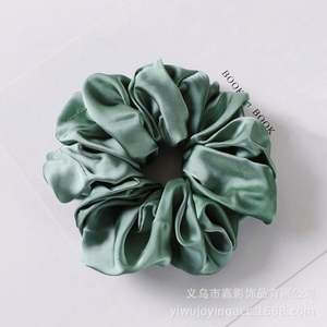 กิ๊บติดผมผ้าไหมริบบิ้นขนาดใหญ่แฟชั่นเกาหลีสำหรับผู้หญิง ผ้าชีฟองยืดหยุ่น ผูกผมหางม้า ลายดอกไม้และลายเรขาคณิต - Product Image 6