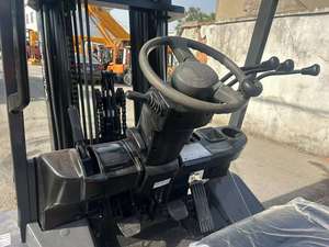 Nouveau chariot élévateur électrique 4 roues motrices OTF Zoom Lion, fonctionnement manuel, capacité de charge 1 tonne, tout-terrain - Product Image 4