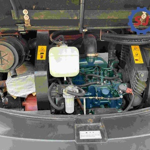 Offre Spéciale : Mini-Excavatrice Kx057-4 d'occasion, importée du Japon, sur chenilles, garantie 1 an, petit rayon de braquage, équipement de construction, moteur d'occasion - Product Image 6