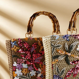 <span class=keywords><strong>กระเป๋า</strong></span>โท้ท<span class=keywords><strong>ปัก</strong></span><span class=keywords><strong>ลาย</strong></span><span class=keywords><strong>ดอกไม้</strong></span>ประดับเลื่อมสีสันสดใส หรูหรา พร้อมหูหิ้วไม้ไผ่ <span class=keywords><strong>กระเป๋า</strong></span>ถือสานสำหรับไปทะเล แฟชั่นฤดูร้อน - Product Image 4