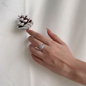 Anillos a juego Dylam de plata para boda, anillo de compromiso estilo Cenicienta, los más caros del mundo y de tamaño pequeño. - Product Image 6