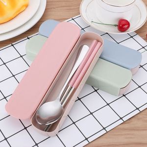 Ensemble de couverts portables pour étudiants en acier inoxydable, baguettes, fourchette, cuillère, trois pièces, essentiel pour le camping, les voyages en plein air - Product Image 3