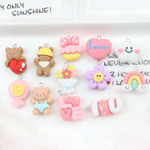 Colgante pequeño de resina creativa flor gruesa oso nube arcoíris piruleta hecho a mano DIY accesorio de joyería para Navidad - Product Image 4