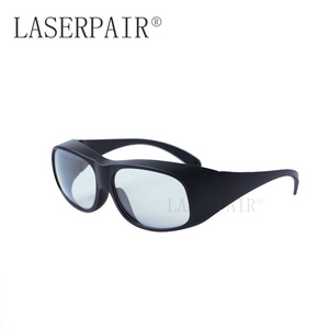 <span class=keywords><strong>Gafas</strong></span> de Protección Láser <span class=keywords><strong>CO2</strong></span> OD6+ 9000-11000nm con Marco33 - Product Image 1