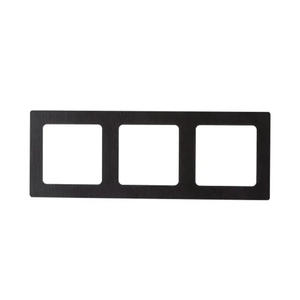 Placca da parete in alluminio nero con 3 chiavi, ideale per installazioni elettriche e decorazione d'interni. - Product Image 3