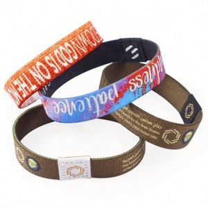 Pulsera de Tela Personalizada al por Mayor con Logotipo Impreso a Todo Color, Pulsera Deportiva Elástica Tejida por Sublimación para Eventos - Product Image 1