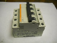Disjoncteur PLC Neuf 24484 C13a Multi9 C60 4 Pôles avec Garantie