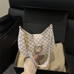 Женская сумка через плечо - Product Image 3