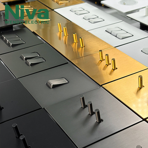<span class=keywords><strong>Interruptores</strong></span> de pared de palanca de <span class=keywords><strong>4</strong></span> vías Niva Brass, estándar británico, panel de acero inoxidable, interruptor de luz para el hogar, la villa, la oficina y el hotel - Product Image 6