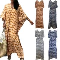 Robe longue de plage imprimée feuilles en rayonne à manches chauve-souris, col en V, ceinturée, grande taille pour femme, maillot de bain de vacances, vente en gros personnalisée