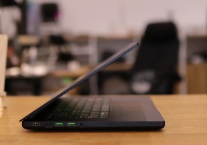 Laptop para Juegos <span class=keywords><strong>Razer</strong></span> Blade de Alto Rendimiento, <span class=keywords><strong>Intel</strong></span> Core I7 de 9.ª Generación, GTX 1660Ti, 16 GB de RAM, SSD de 256 GB, Pantalla de 15.5 Pulgadas y 165 Hz - Product Image 2