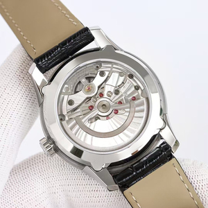 Reloj de Pulsera Elite Automático Mecánico con Fecha, Modelo Masterwork de Acero 316L, Correa de Cuero Negro y Esfera Gris Plateada de Paramount Precision - Product Image 4