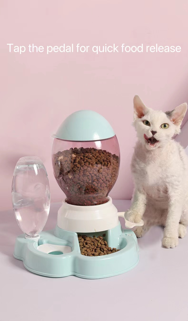 Amazon Nice Quality Gravity Colorful Automatic Pet Water And Food Feeder Water Dispensers Feeder For Cat