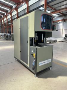 Machine de nettoyage des coins des fenêtres et portes en PVC/UPVC automatique de bonne qualité - Product Image 2