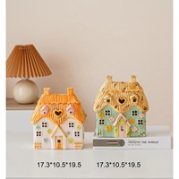 Maison de village printanière en céramique éclairée en porcelaine